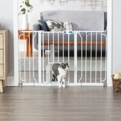 Top Paw® Extra-Wide Walk-Through Pet Gate 7 Top Paw® Extra-Wide Walk-Through Pet Gate -Pet Essentials Shop 5342900 alt2