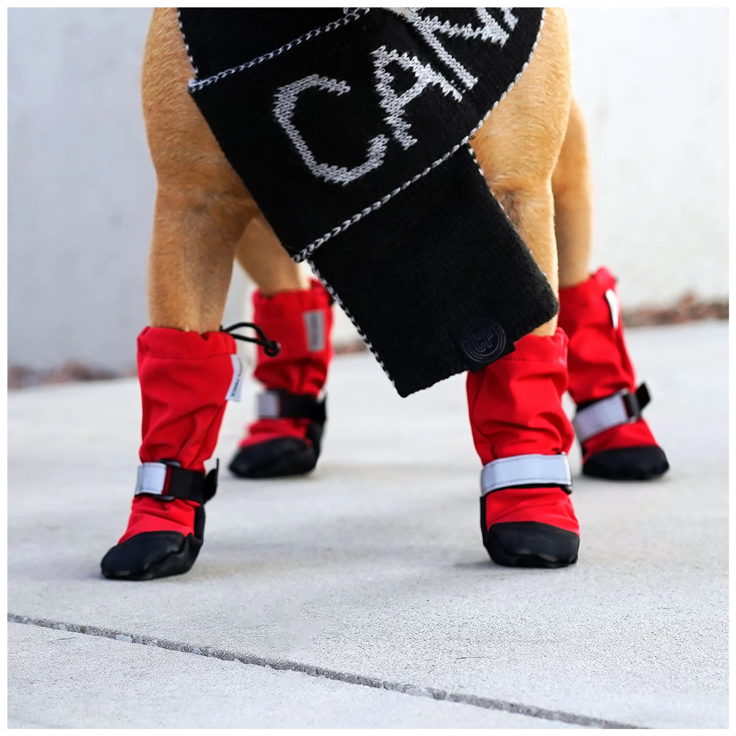 Canada Pooch Soft Shields Reflective Dog Boots - Red 4 Canada Pooch Soft Shields Reflective Dog Boots - Red - Image 4